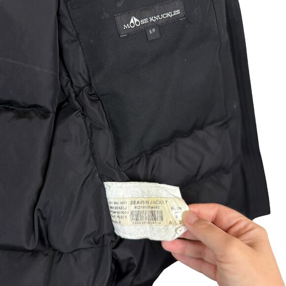 Moose Knuckles Beaver Fox Fur Hooded Down Bomber Jacket Black Size Small - Picture 13 of 16